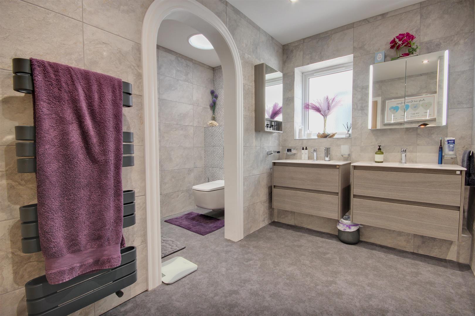 Barney Close, Tickton